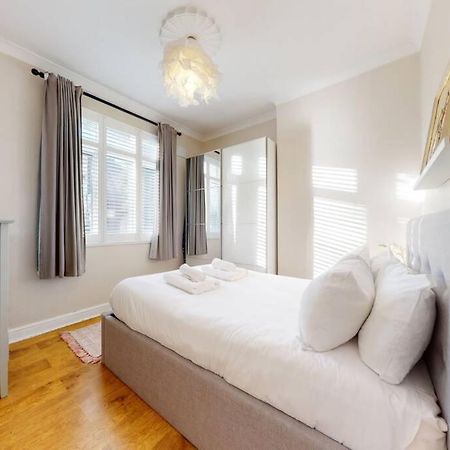Modern 1 Bed Flat In Lewisham-3Mins To Dlr Station Apartment London Exterior photo